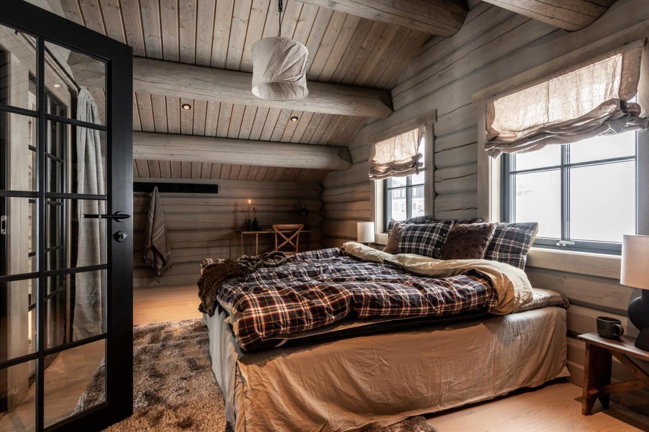 Holiday home Hjelmbacken *